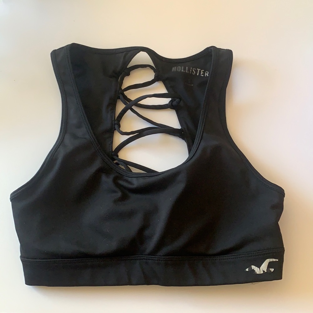 Very Cute Hollister Black Lace Up Sports Bra